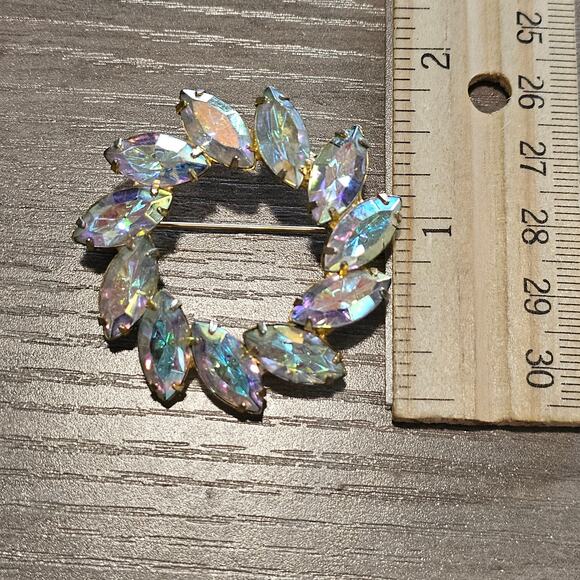 Vintage Aurora Borealis AB Rhinestone Navette Wreath Brooch - Picture 2 of 4